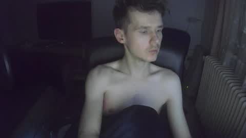 Snapshot of madnessss1215 chatting on 02.22.26 madnessss1215 online show from 02.22.26