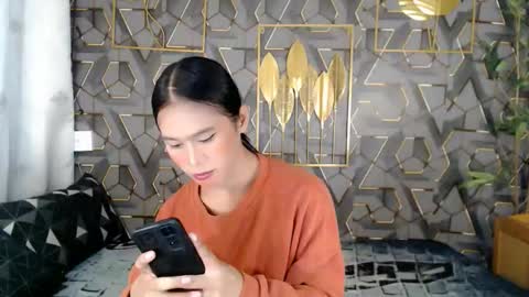 Snapshot of madys_core chatting on 12.16.25 madys_core online show from 12.16.25