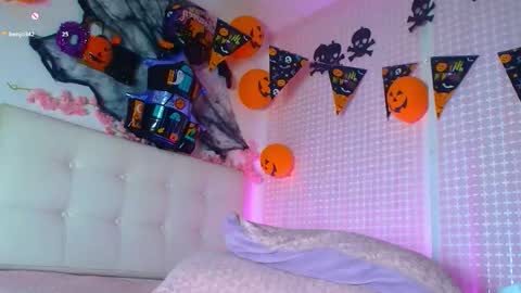 Snapshot of madysson__js_ chatting on 11.01.25 madysson__js_ online show from 11.01.25