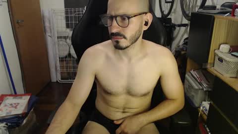 Snapshot of madziula chatting on 01.22.25 Peter online show from 01.22.25