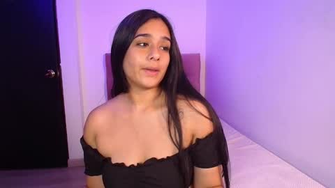 Snapshot of maeena chatting on 03.04.26 maeena online show from 03.04.26