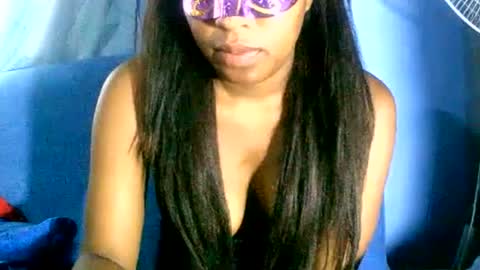 MaelahLove online show from 12.19.24