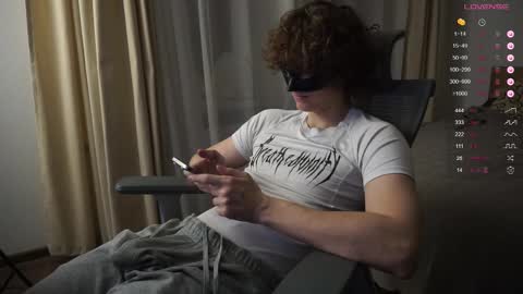 Snapshot of maestro3369 chatting on 11.29.25 Mike XMaestro 3369 online show from 11.29.25