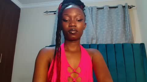 Maeve online show from 01.07.25