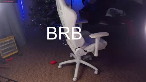 Maevee online show from 01.28.25