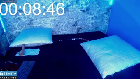 Snapshot of maevekuro chatting on 03.04.25 maevekuro online show from 03.04.25