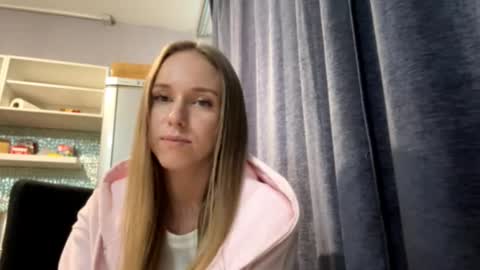 Snapshot of mafaldatefera chatting on 02.18.26 Sara online show from 02.18.26