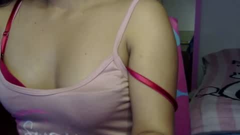 Snapshot of maferchavez88 chatting on 11.18.25 maferchavez88 online show from 11.18.25