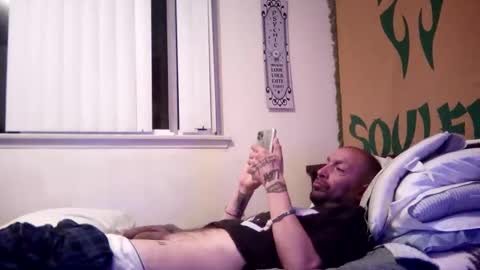 Snapshot of magdalena_805 chatting on 02.24.25 magdalena_805 online show from 02.24.25