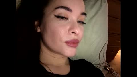 magggg658318 online show from 01.13.25