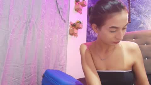 Maggie online show from 12.16.25