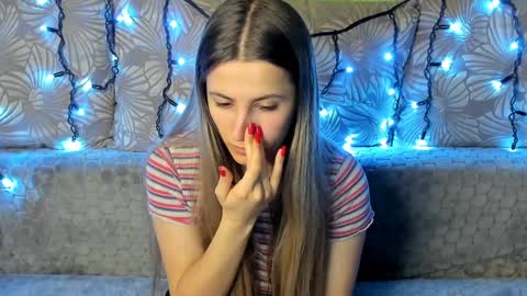 Maggie online show from 12.24.24