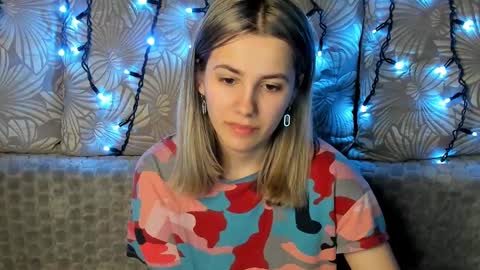 Maggie online show from 03.12.25