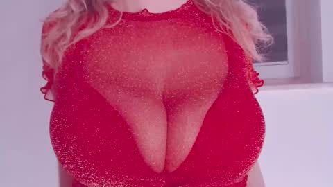 Maggie   online show from 02.26.25