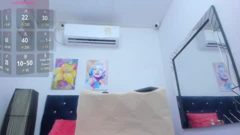 Snapshot of maggy_big_tits chatting on 06.21.26 maggy_big_tits online show from 06.21.26