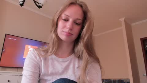 Alice  online show from 04.18.26