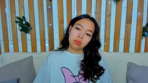 Agata online show from 12.15.24