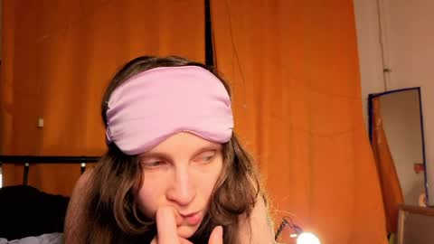 Mikky or Moon online show from 04.02.26