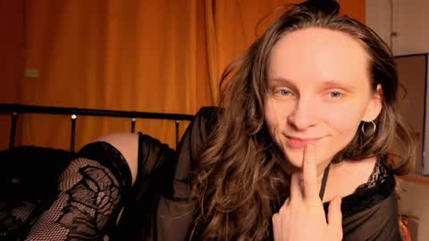 Mikky or Moon online show from 04.03.26