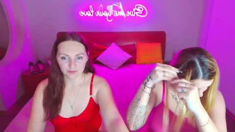 Lili and Bella online show from 02.14.25