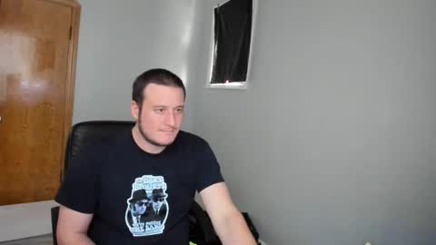 Magic176 online show from 12.15.25