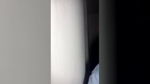 Snapshot of magieethomsonn chatting on 03.04.26 Magiee online show from 03.04.26