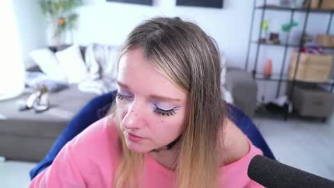 Ami online show from 03.11.25