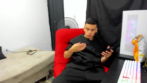 Snapshot of magnificent_star18 chatting on 02.09.26 RONALD online show from 02.09.26