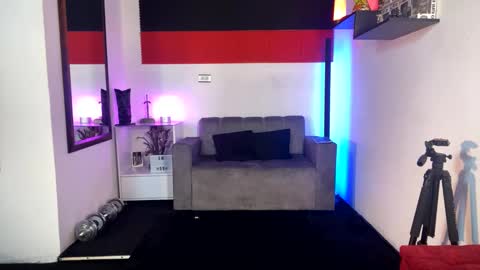 Snapshot of magnus_savage chatting on 03.12.25 If you want me to use the Lovense please let me know -- online show from 03.12.25