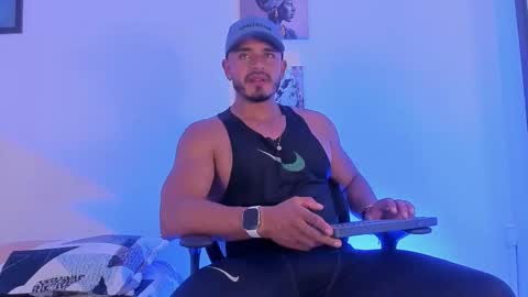 Snapshot of magnusclark chatting on 03.02.26 Magnusclark online show from 03.02.26