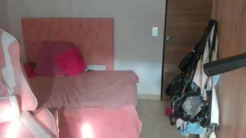 mahia_frizzy online show from 10.28.25