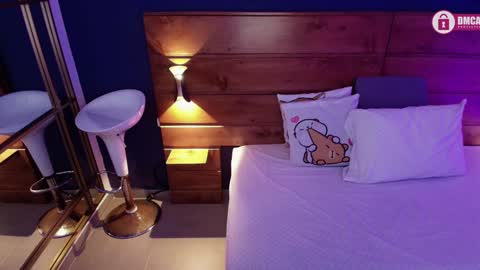 Snapshot of mahia_queen chatting on 01.22.25 Dani online show from 01.22.25