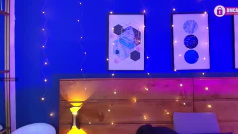 Snapshot of mahia_queen chatting on 03.10.25 Dani online show from 03.10.25