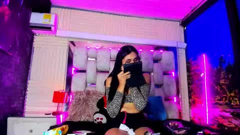 Snapshot of mahiara_hot chatting on 05.22.26 mahiara hot online show from 05.22.26