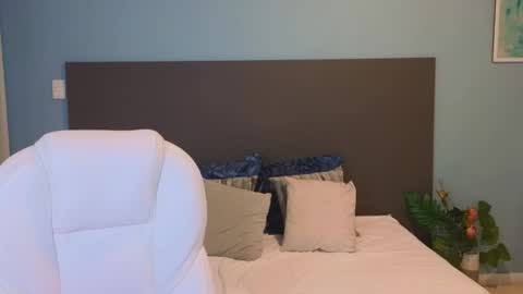 Snapshot of maiaa_ruiz chatting on 01.23.25 Maiaa Ruiz online show from 01.23.25