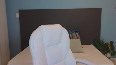 Snapshot of maiaa_ruiz chatting on 02.03.25 Maiaa Ruiz online show from 02.03.25