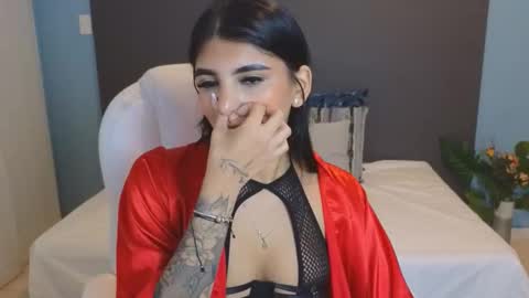 Snapshot of maiaa_ruiz chatting on 02.25.25 Maiaa Ruiz online show from 02.25.25