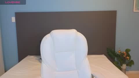 Snapshot of maiaa_ruiz chatting on 02.27.25 Maiaa Ruiz online show from 02.27.25