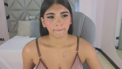 Snapshot of maiaa_ruiz chatting on 05.09.26 Maiaa Ruiz online show from 05.09.26