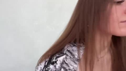 M I A online show from 05.20.26
