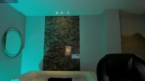  Maia  online show from 11.10.25