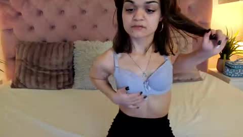  Maia  online show from 02.18.25