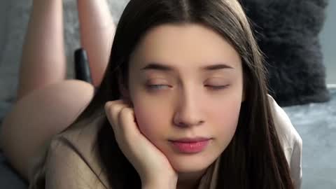 Lucy online show from 02.04.25