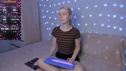 Your kitty online show from 04.17.26