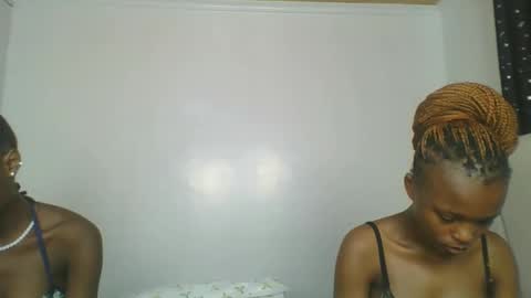 Snapshot of maira_luv1 chatting on 01.13.26 maira luv1 online show from 01.13.26