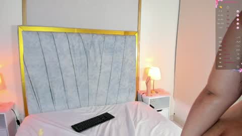 Maria  conexion 1030 pm to 5 am colombia online show from 01.05.25