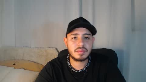 Snapshot of maison_xmed chatting on 02.23.26 maison_xmed online show from 02.23.26