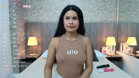 Snapshot of maite_jhon chatting on 06.09.26 online show from 06.09.26