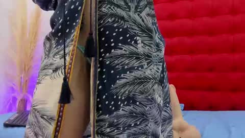 maite_smith69 online show from 02.13.25