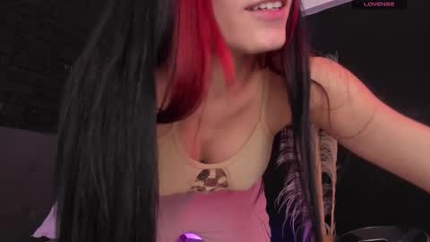 maite_smith69 online show from 09.09.25